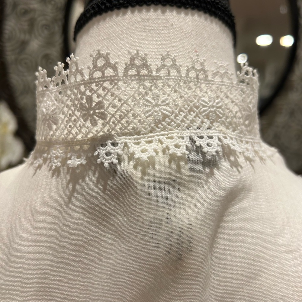 Vintage 80's Christian Dior White Lace-Trim Lingerie dress . - Picture 9 of 10